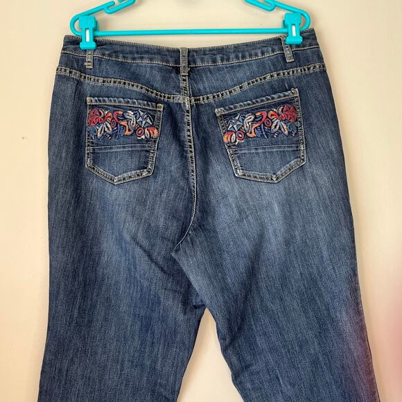 Christopher & Banks Dark Wash Bootcut Jean with Embroidered Pockets Size 14 - Picture 8 of 16